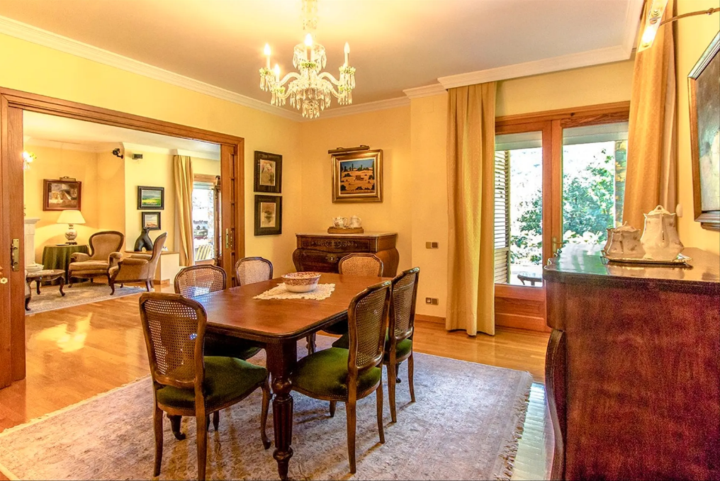 Villa-Gerone-REF7418526