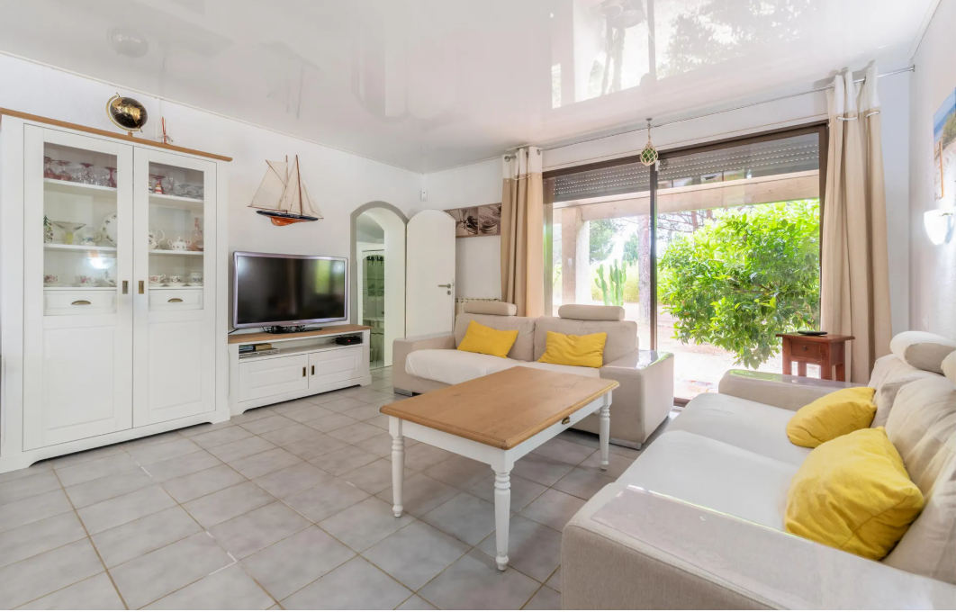 Maison-Vias-REF1231235