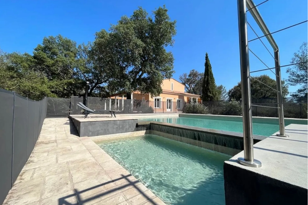 Maison-Saint-Raphael-REF6767596